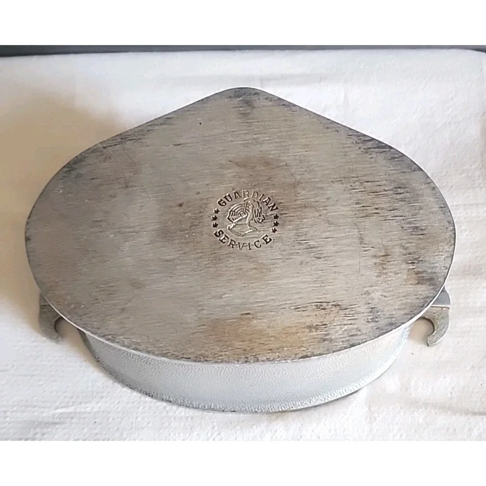 Vintage Guardian Service Ware Triangle Cast Aluminum  Pan Pot (NO LID)